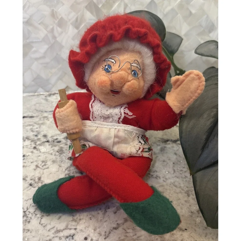 Santakins Mrs. Claus Polaris Bear 1982 Rennoc‎ 11